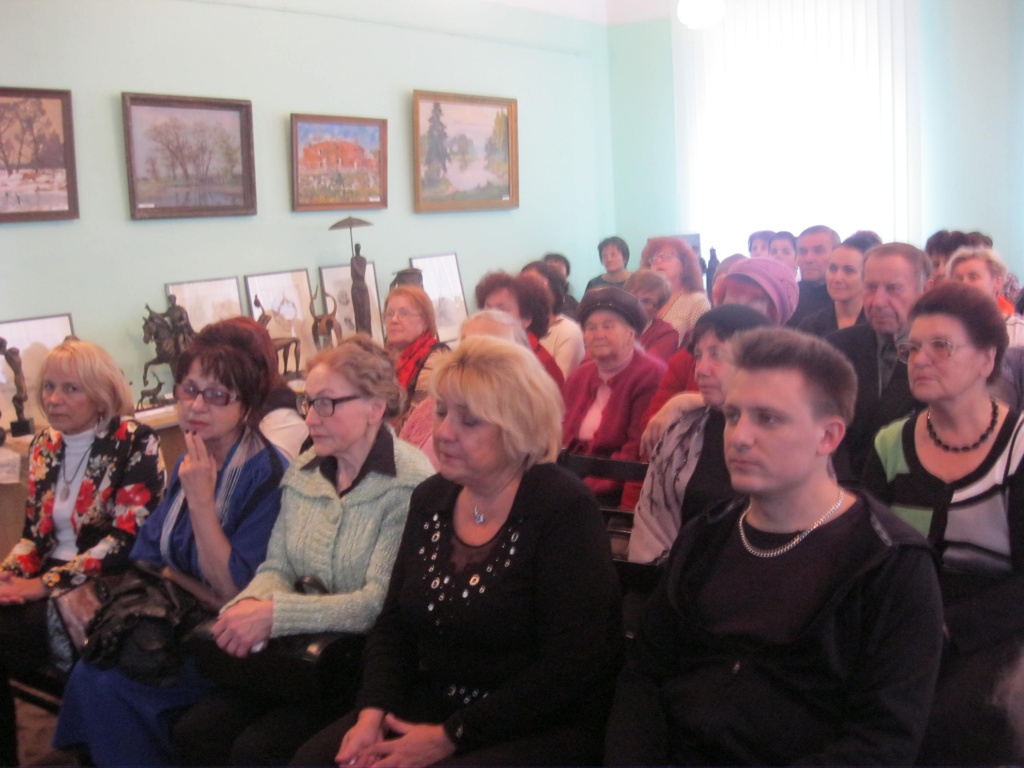 народ на лыщике.JPG народ на лыщике.JPG