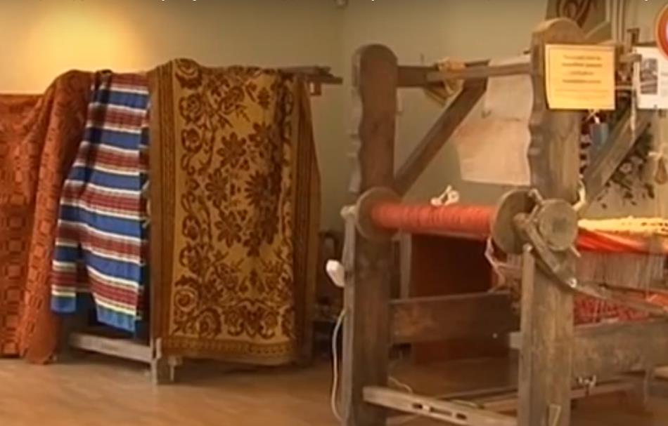 Ткацкі станок для подвойнага ткацтва.jpg